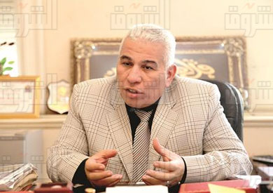 محمد سعد رئيس الادارة المركزية للتعليم الثانوى  تصوير احمد عبد الجواد